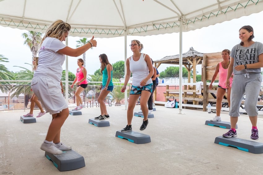 Club village vacances Barcarès avec activité fitness step barcares perpignan