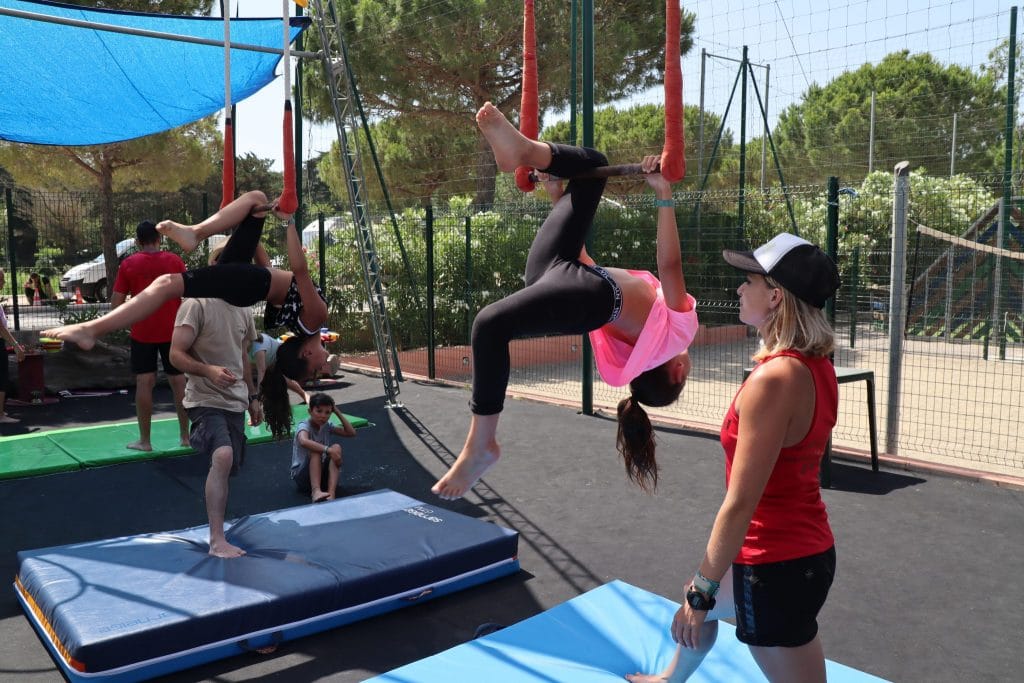 Trapèze école de cirque camping 5 étoiles port barcarès