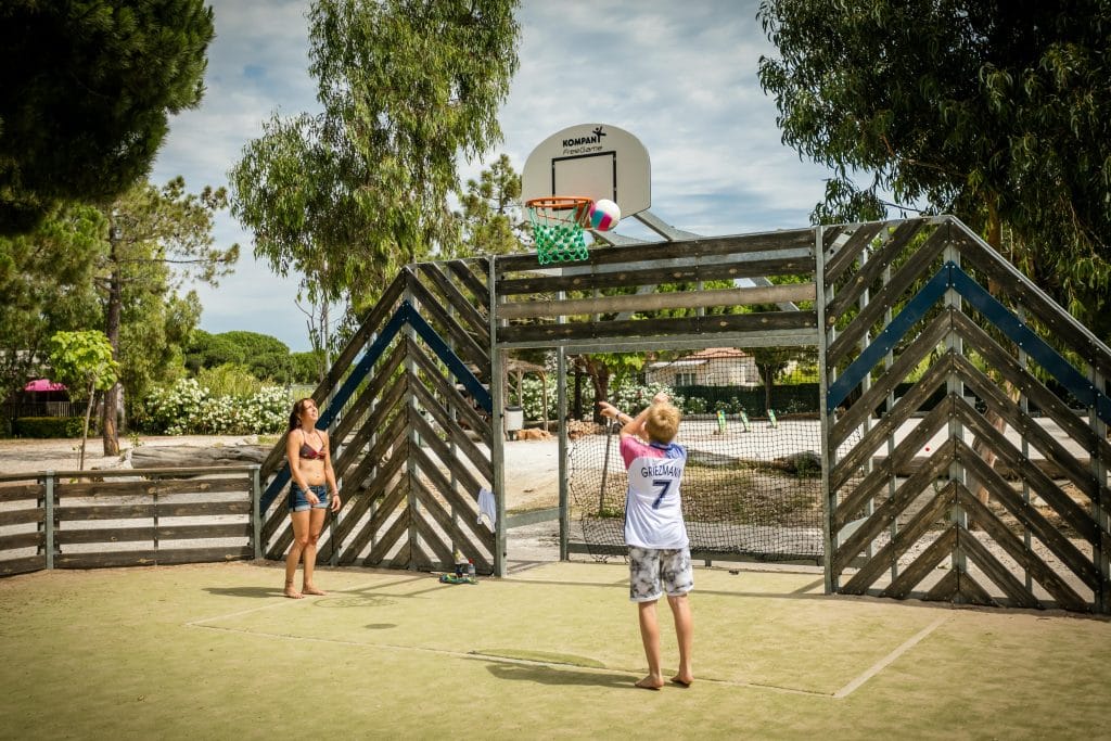 terrains multisport au camping 5 etoiles le floride